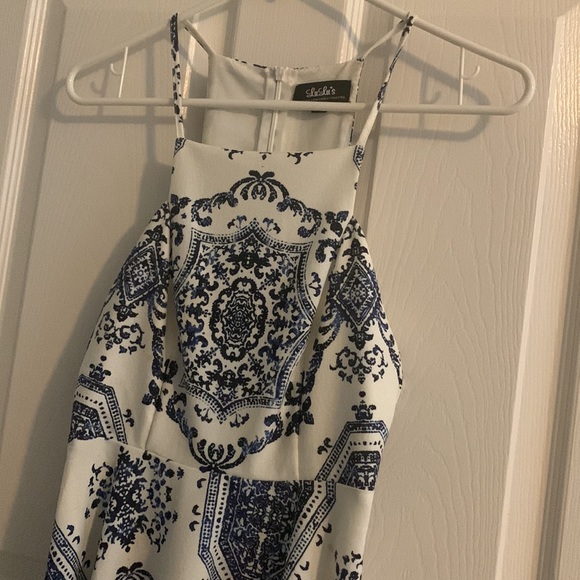 Lulu’s Dress - Picture 3 of 4